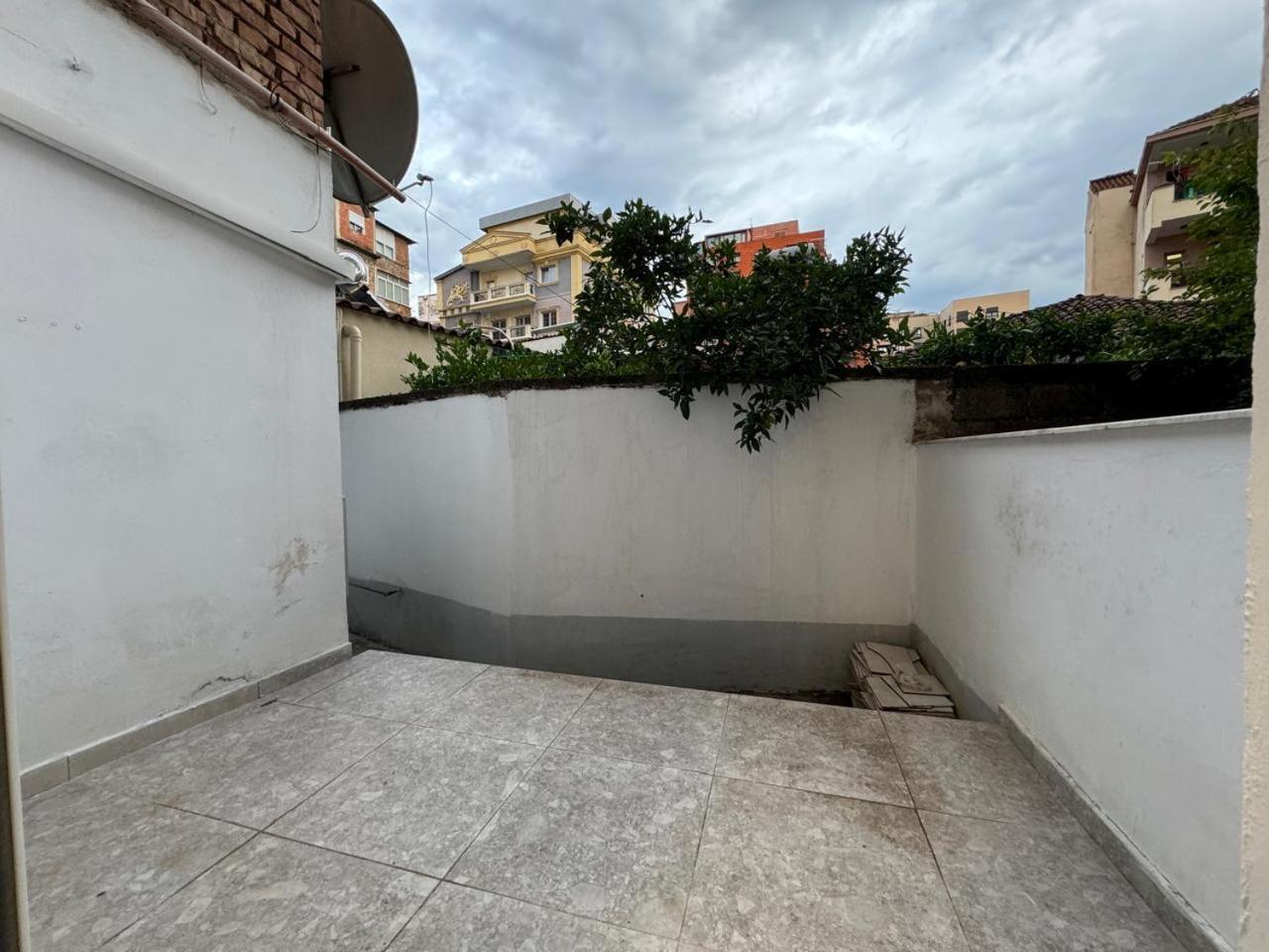 Center Luxury Rooms Tirana Kültér fotó
